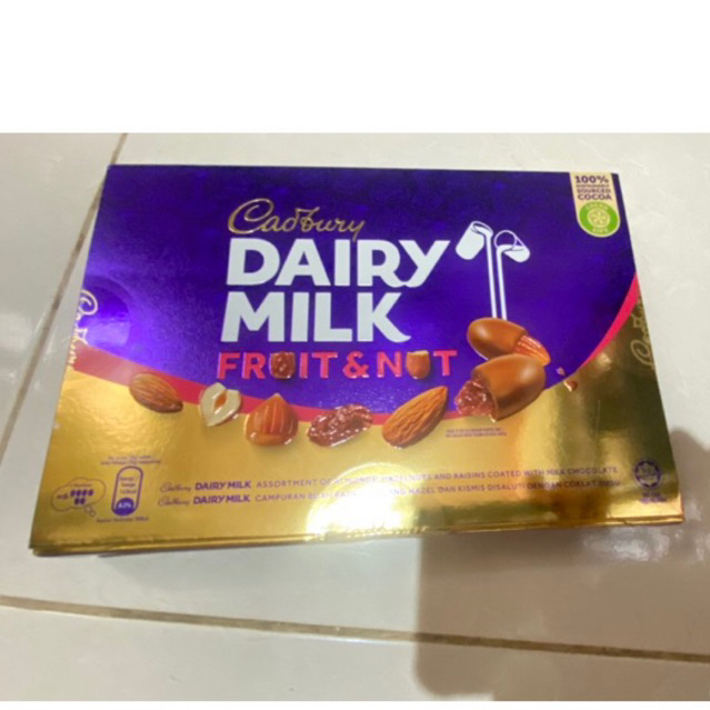 

Cadbury Dairy Milk Fruit & Nut Box