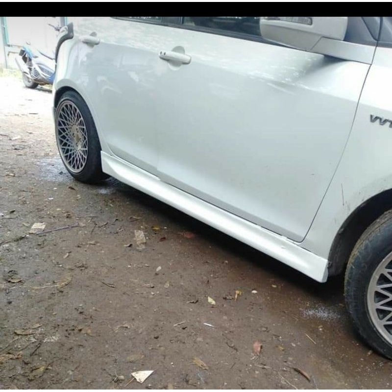 bodykit samping Suzuki Swift