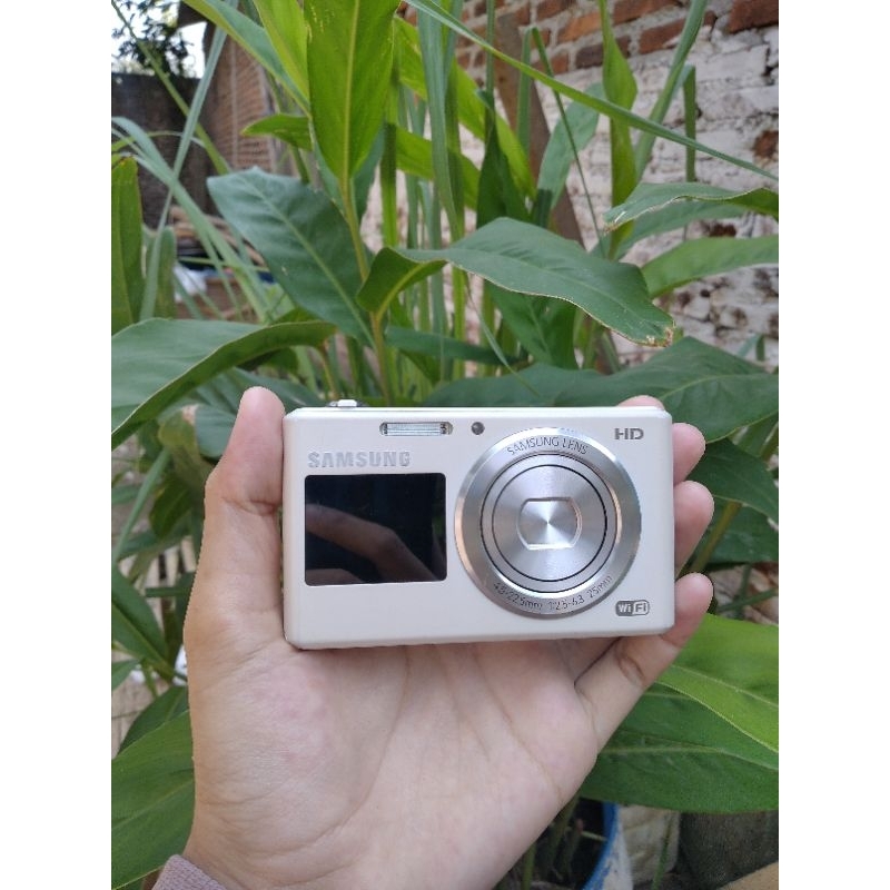 KAMERA DIGITAL SAMSUNG DV150F