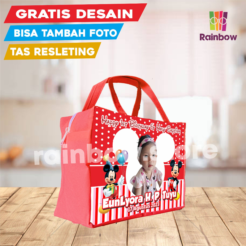 

HARUS DIBACA DULU SEBELUM ORDER ... PENTING!!! KAMI MENGGUNAKAN BAHAN 75GSM KUALITAS TINGGI (LEBIH TEBAL & TIDAK NERAWANG) JANGAN BANDINGKAN HARGA DI TOKO SEBELAH YG LEBIH MURAH Kami menyediakan tas ulang tahun/ tas souvenir/ tas promosi/ tas event /tas