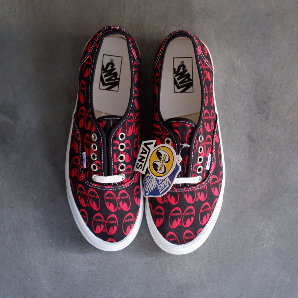VANS Authentic 44 DX Anaheim X Mooneyes Red Original