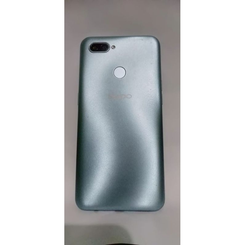 Oppo A12 matot