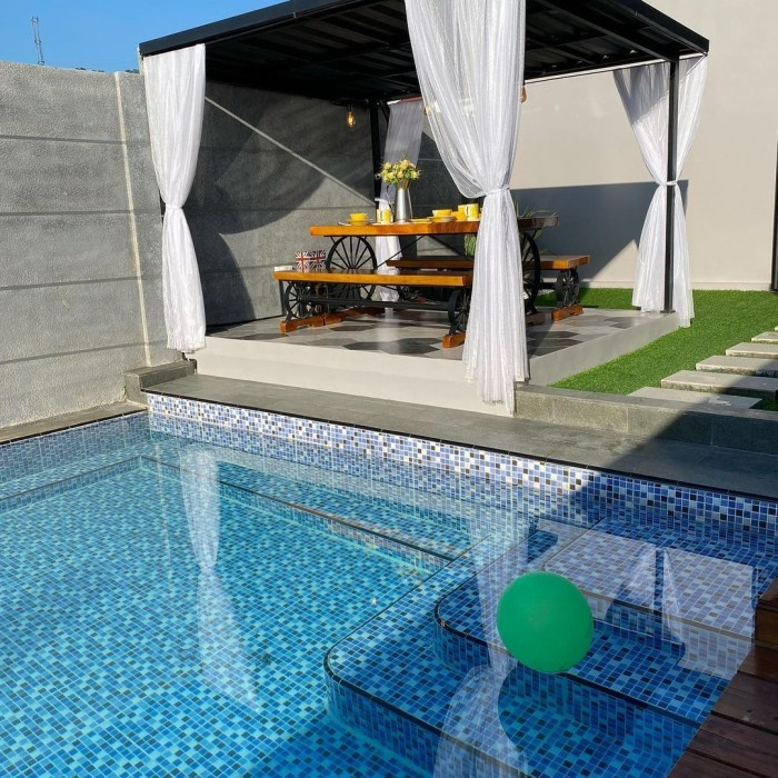 Keramik Kolam Renang 30x60 Dvitrum Blue Merk Roman PREMIUM