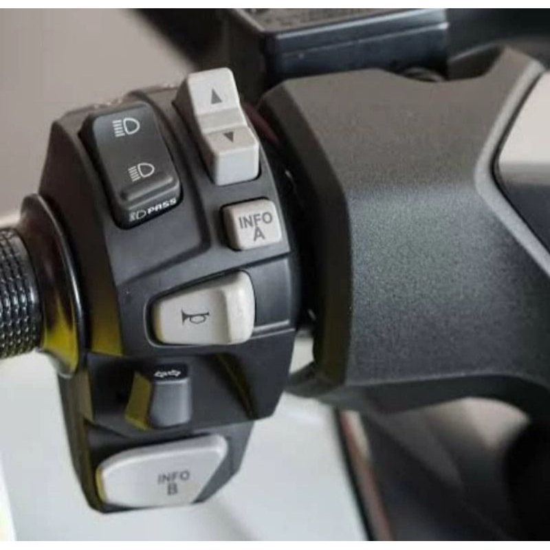 Holder Saklar Kiri Honda Forza 250 CC Al new.(Original) Bisa Coustem Cb Gl Cb 100 Cb Besik tiger