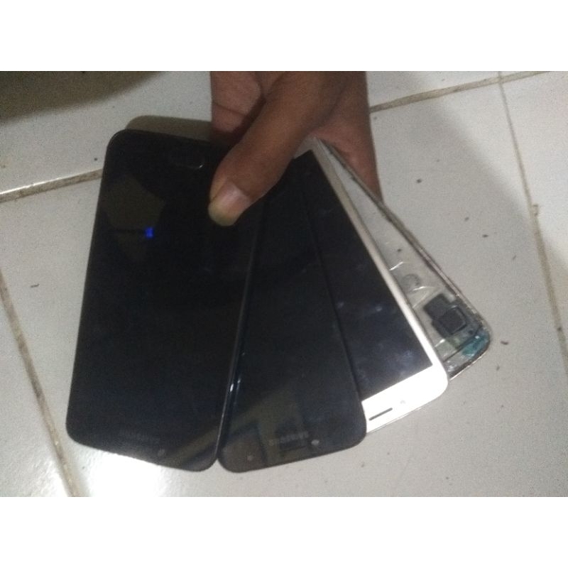 Samsung J2 Pro Minus LCD Tanpa Batre