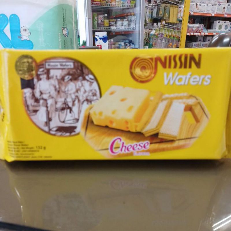 

Nissin wafer 132 cheese