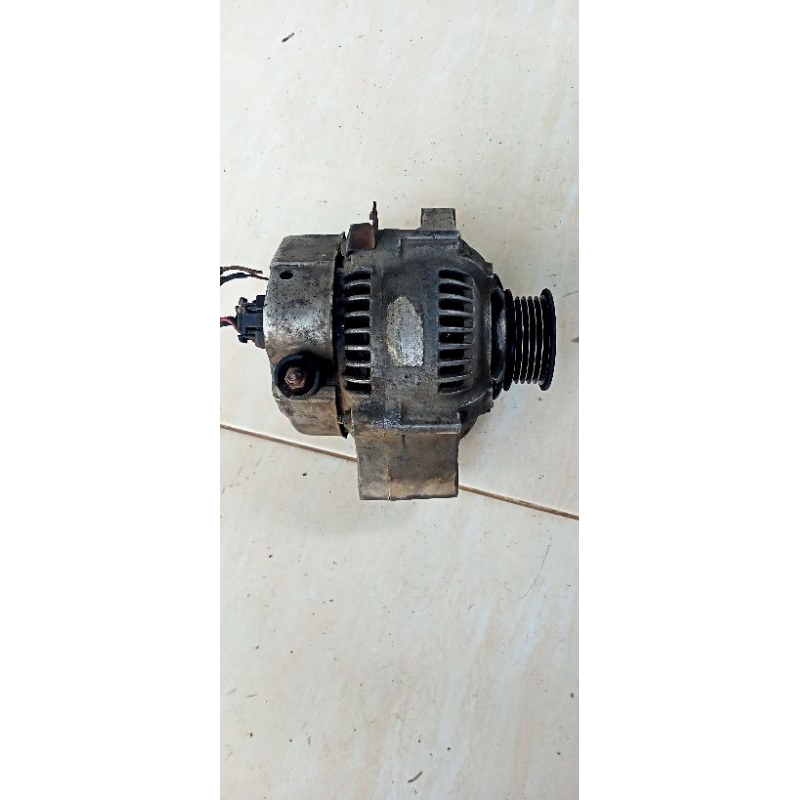 alternator/ dinamo amper toyota corona absolute 2.0 st191