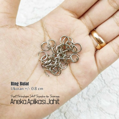 MANIK RING 0.8 CM (+/- 10 GRAM)
