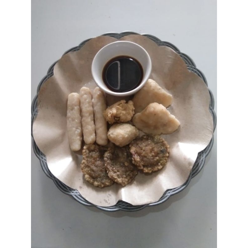 

pempek isi 10
