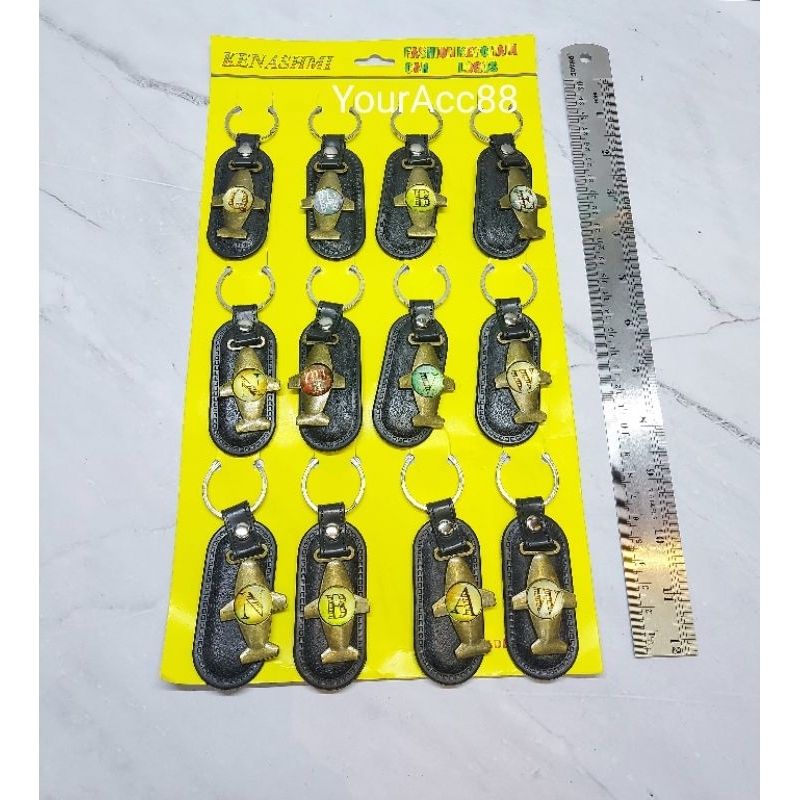 GANTUNGAN KUNCI KAR KUNING PESAWAT (12PCS) ALPHABETH ABC GANTUNGAN KUNCI LUCU GANTUNGAN KUNCI UNIK G