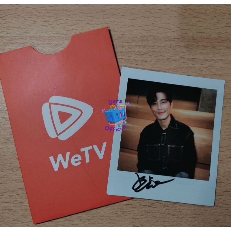 Official Photocard Fang Leng X WeTV Bertanda Tangan