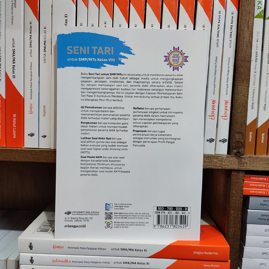 Buku Seni Tari Kelas 8 SMP Kurikulum Merdeka Erlangga