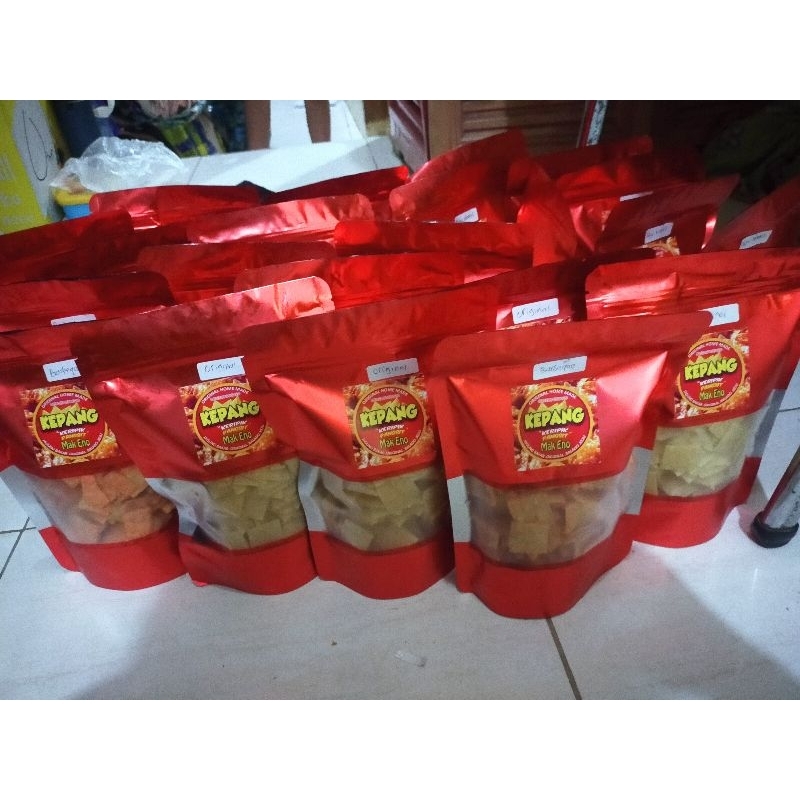 

keripik pangsit Mak Eno