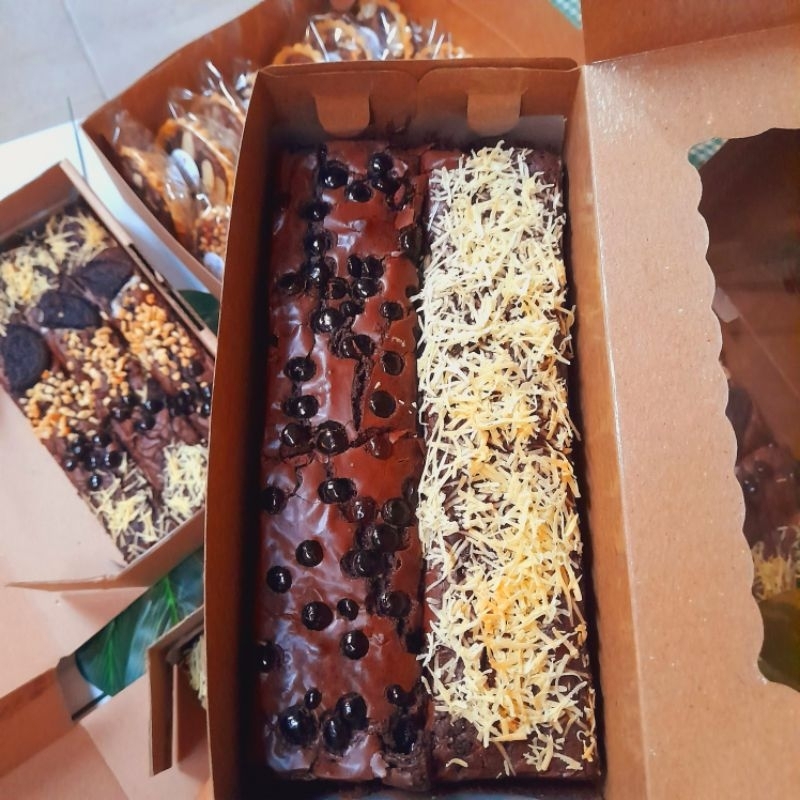 

Kue Brownies Panggang Coklat Sekat 20x10 cm