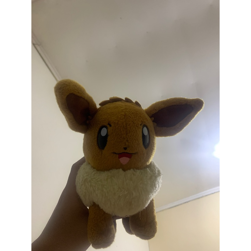 Boneka Pokemon eevee tyranitar dan jolteon tarts