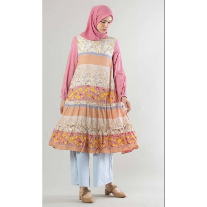 NOLU TUNIK RIA MIRANDA XL PRELOVED