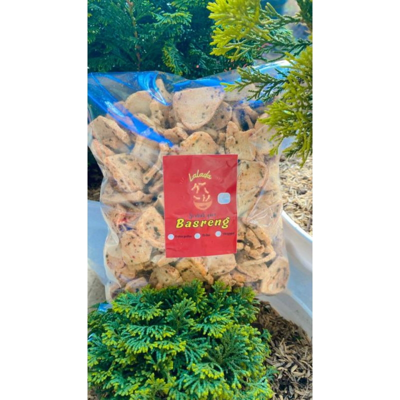 

Basreng pedas daun jeruk 500 gram , basreng bandung