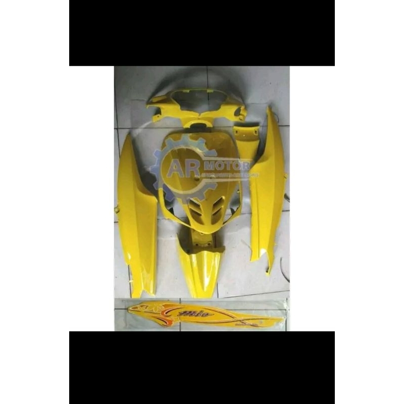 body halus mio sporty kuning+striping