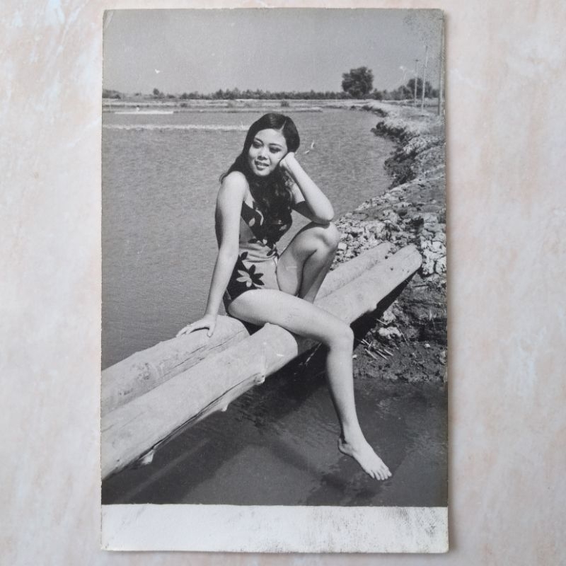 Foto Kuno Lawas Jadul Artis Lily Djunaedhy 1970 an - YN719