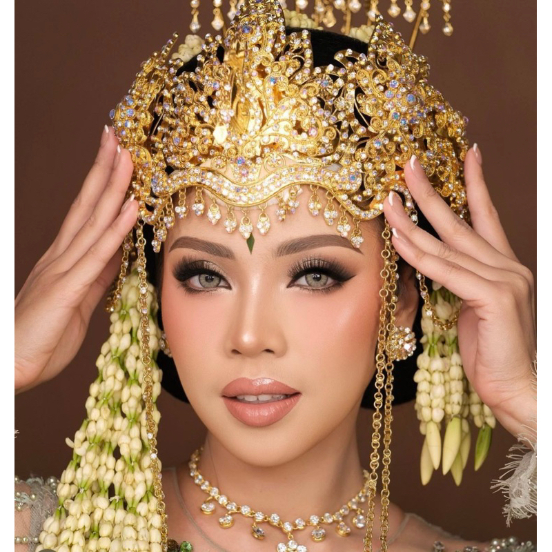 TERESA BROWN BY DREAMCOLOR