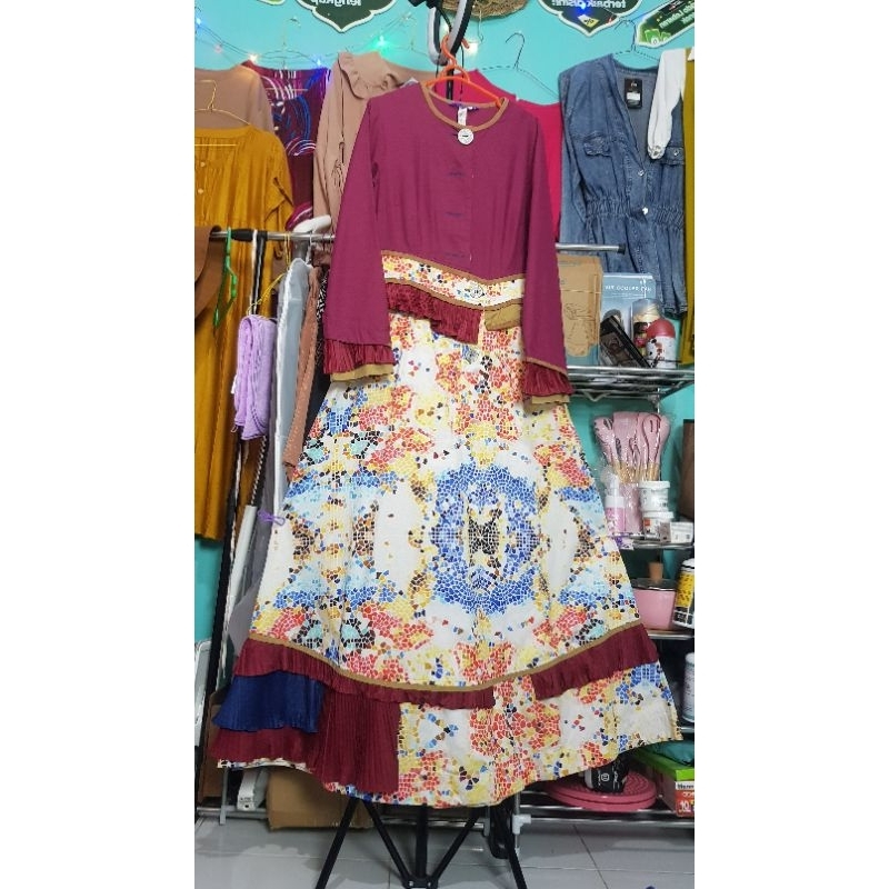 Tuneeca size S