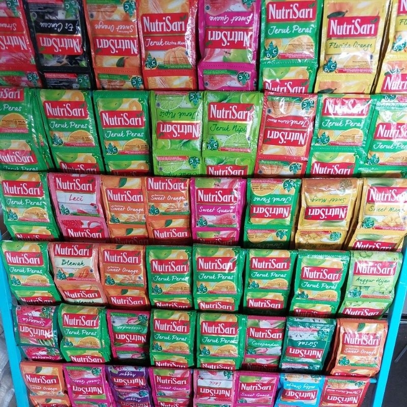 

Nutrisari minuman vitamin C vitamin D..pilih varian yg mana kamu suka 1renceng isi 10sachet