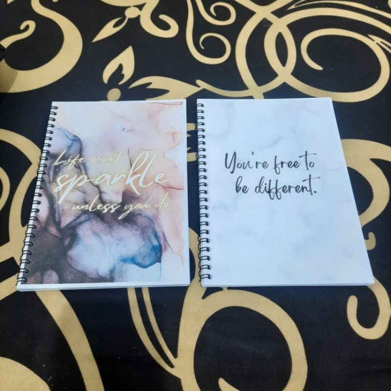

Notebook Spiral A5 A6 / Buku Catatan / Jurnal / Notepad / Notes Garis - Polos - Titik - Kotak Isi 50 lembar (100 halaman) Softcover Jasmine Paper Motif Printing
