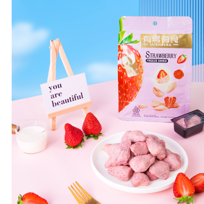 

URSNACKS - Freeze Dried Buah Kering Rasa Strawberry 22gr - Buah Kering Halal BPOM