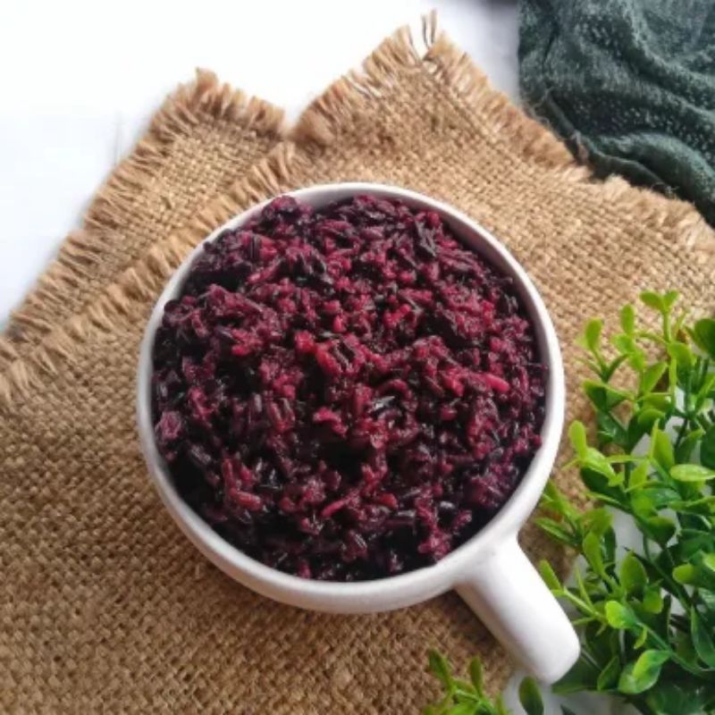 

Tape ketan Hitam MBOK YAH/ Peuyeum Ketan Hitam MBOK YAH 1/2kg