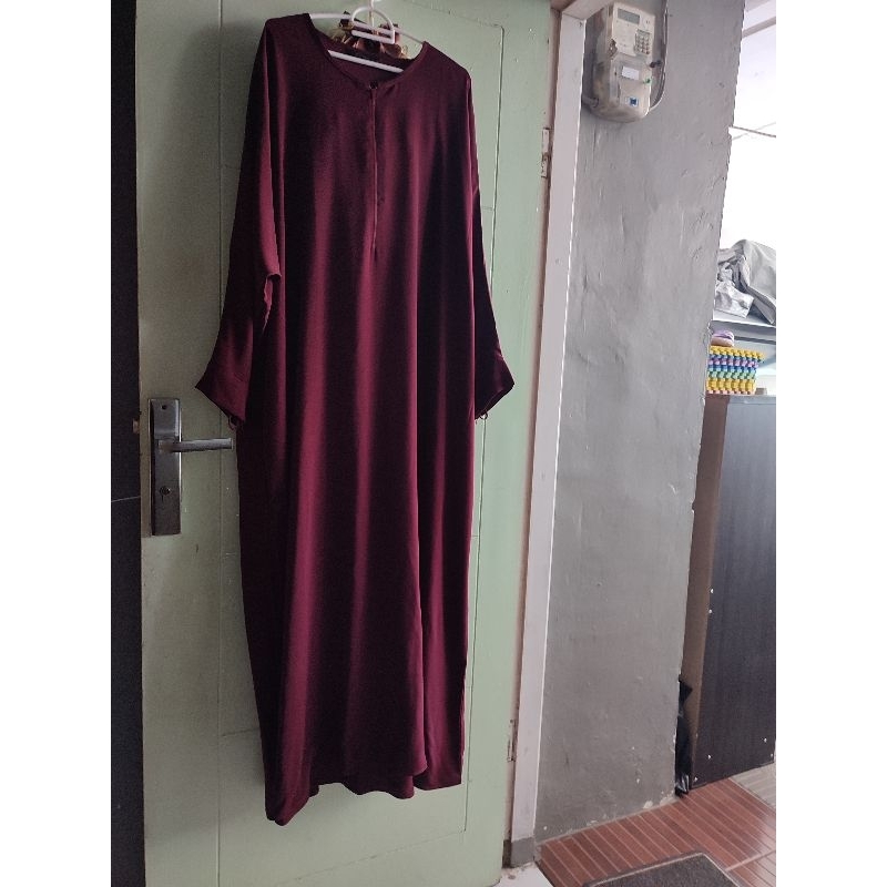 preloved wafaa abaya by Ditsy size XL warna Pensyilvania