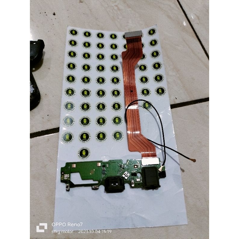 PLEXIBLE CHARGER PAPAN CHARGER VIVO Y12 Y15 ORIGINAL COPOTAN