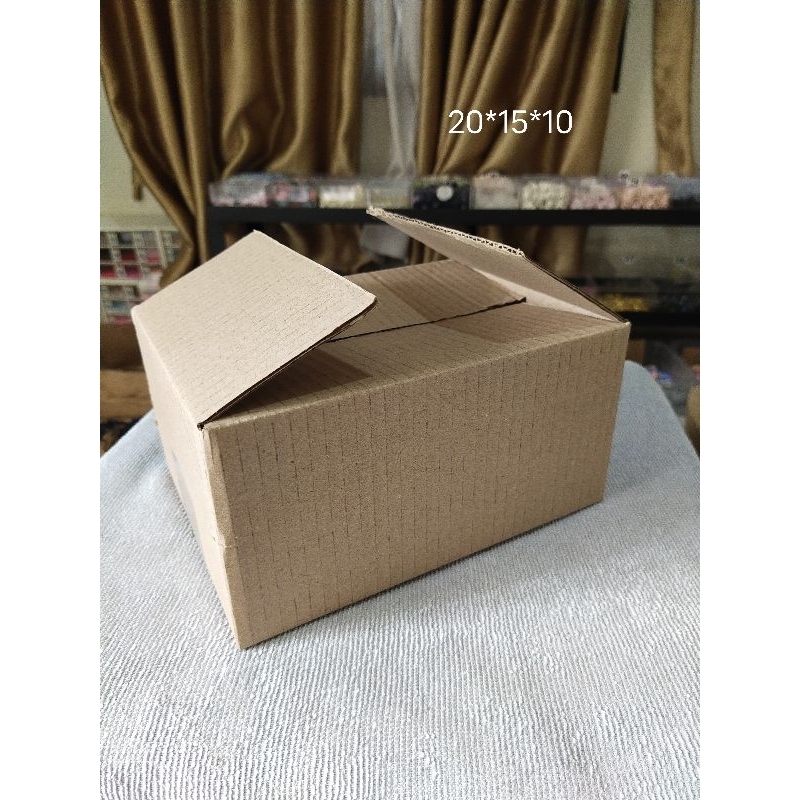 

Kardus Packing 20x15x10 CM