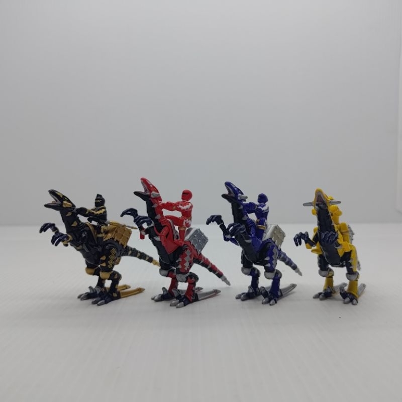 1 set Figure Dino Thunder mini