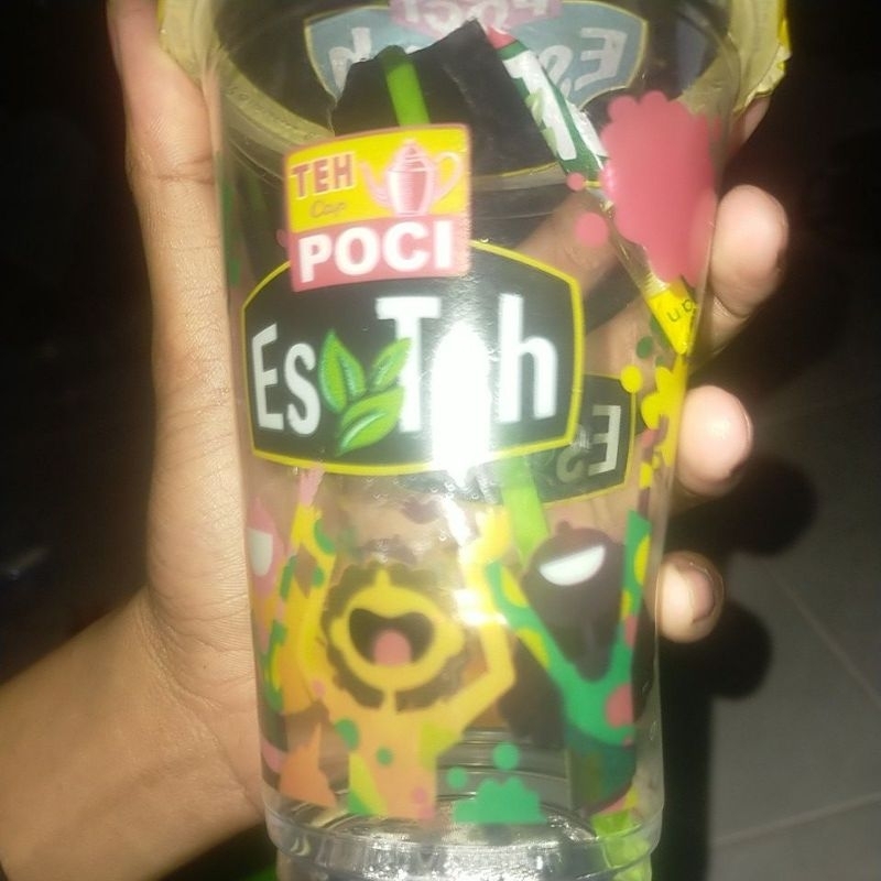 Gelas teh poci