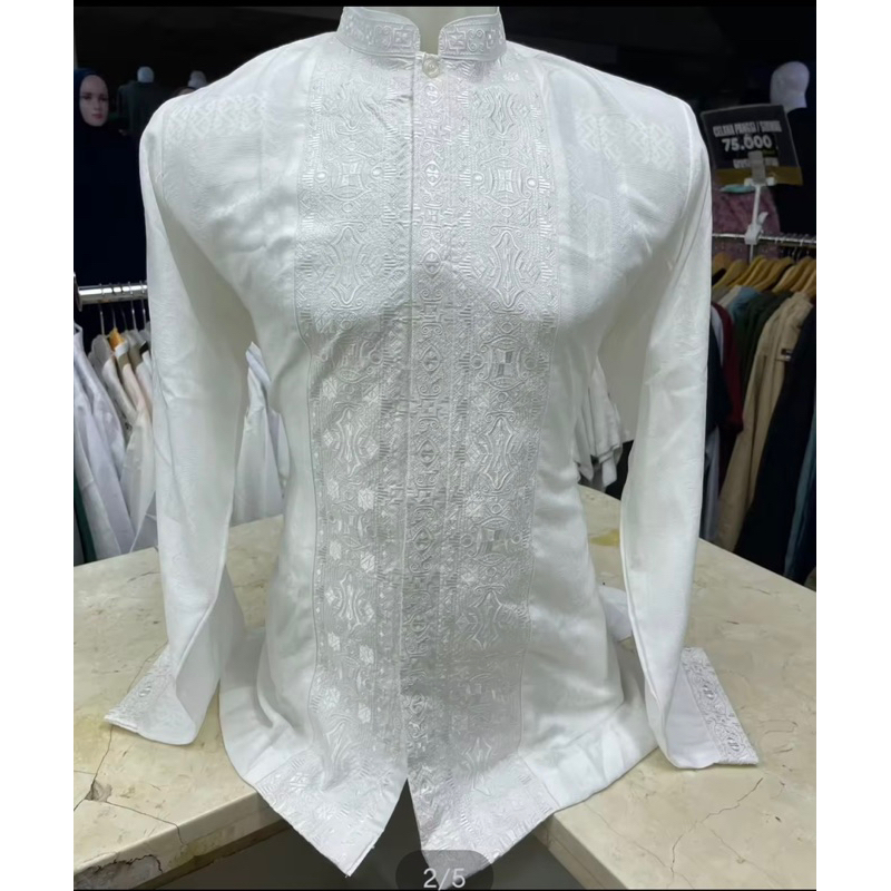 baju koko jaguar lengan panjang putih tulang