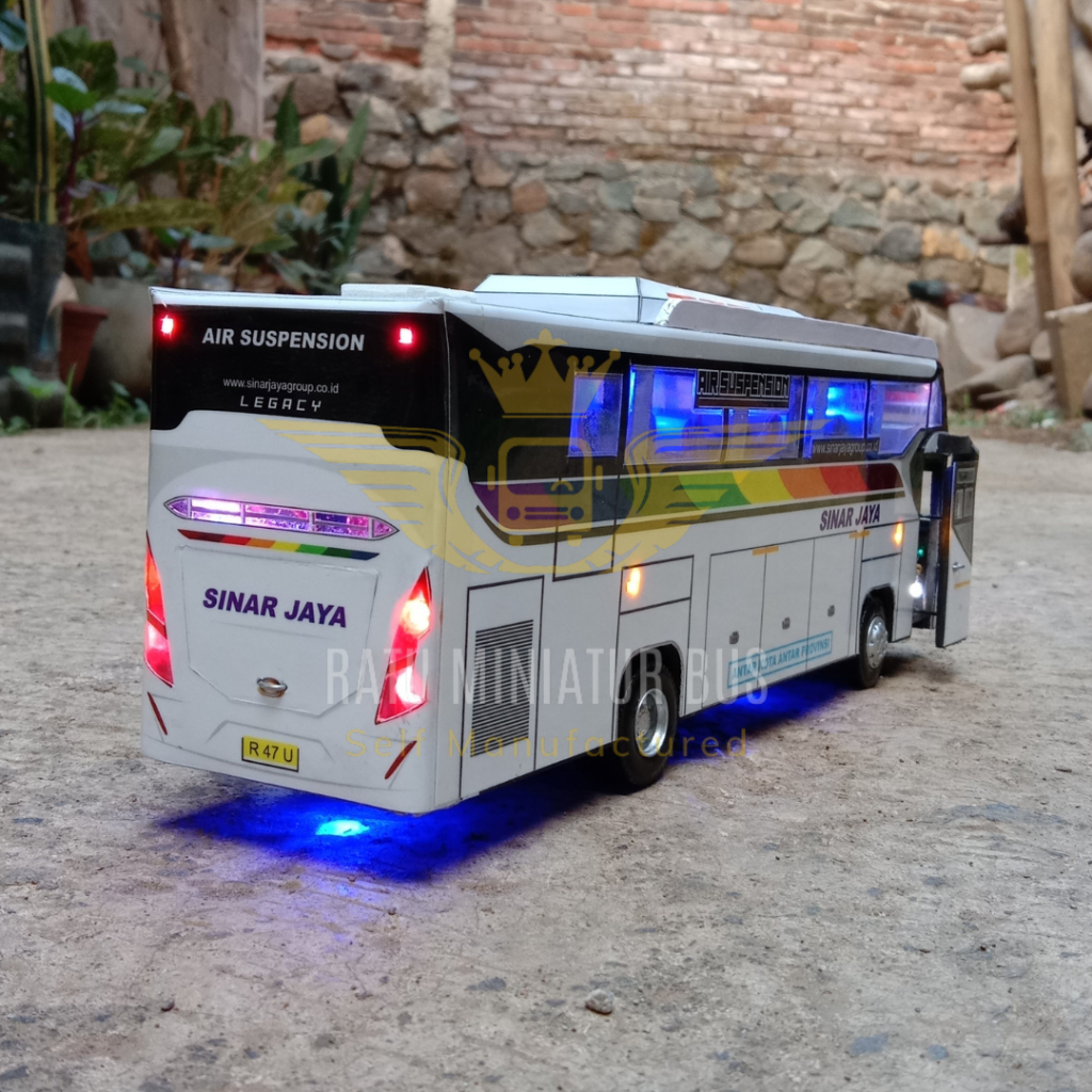 Miniatur Bus Sinar Jaya HD Prima Remote Control