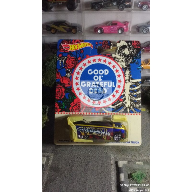 Hotwheels Premium Volkswagen Drag Truck Good Ol Grateful Dead