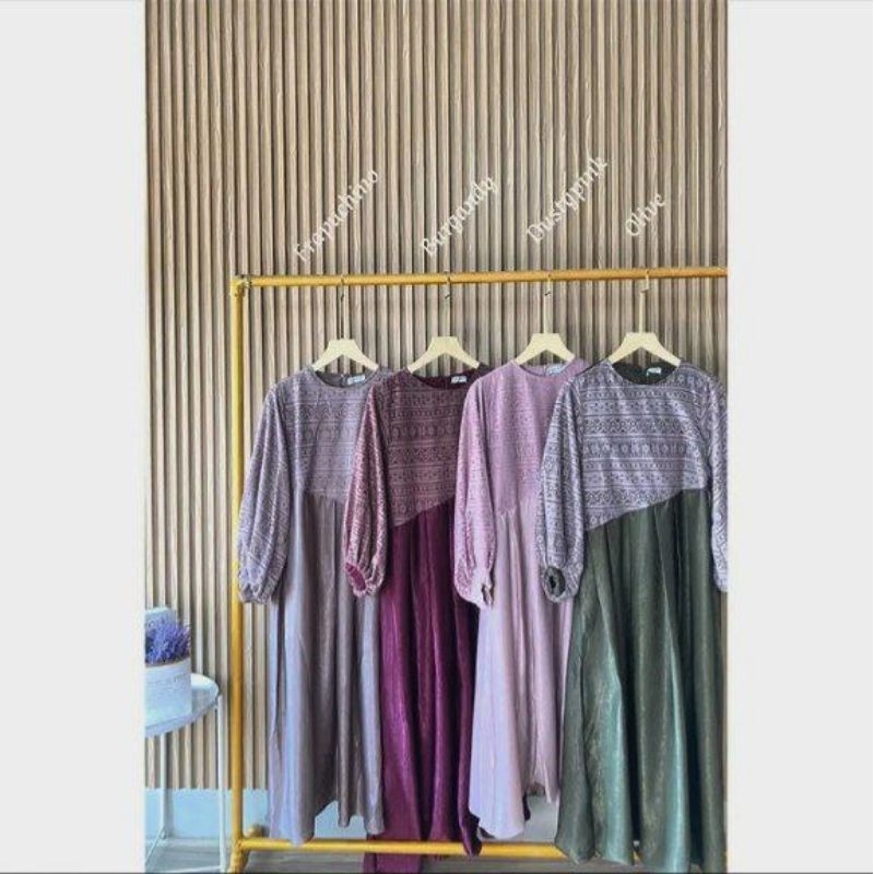 Gamis Brukat Mewah Santorini Arafah Dress by Merany Hijab