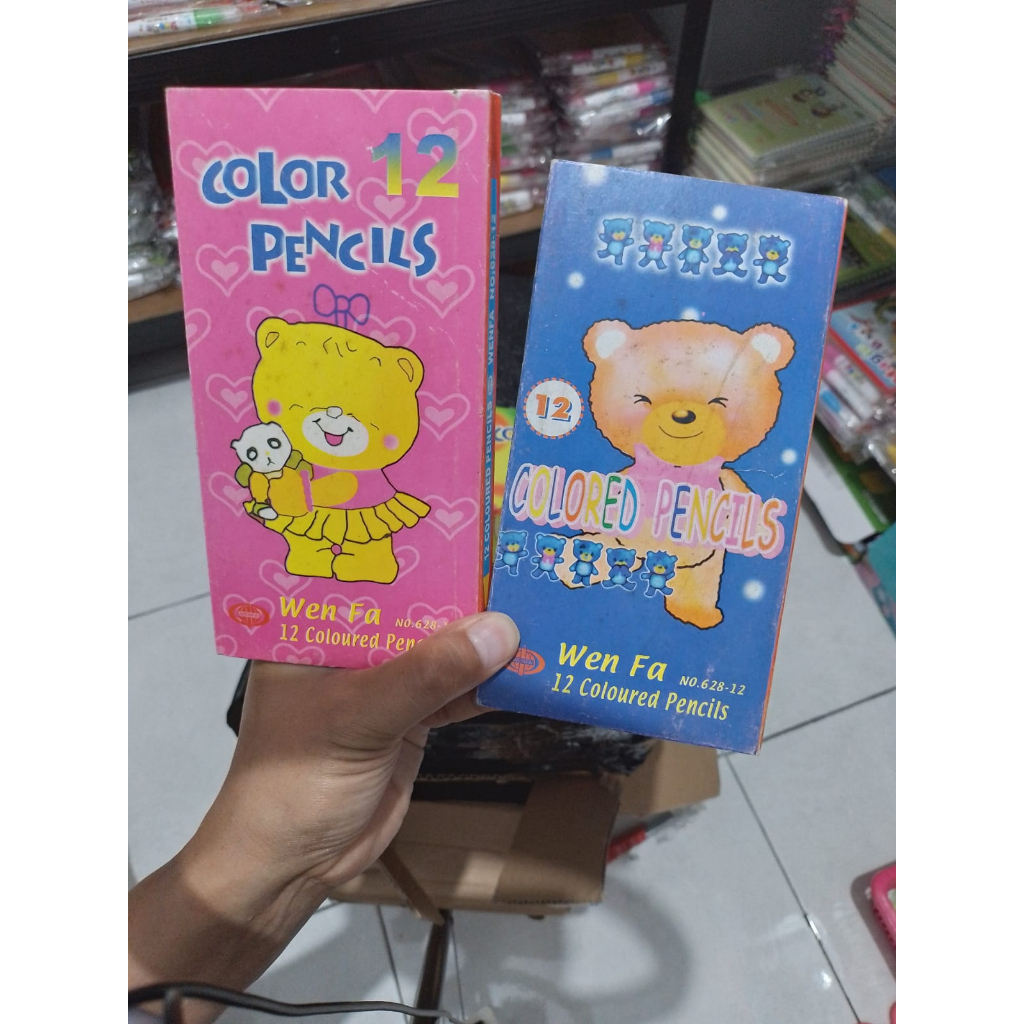 

mainan Pensil warna panjang Isi 12 Warna Alat Menggambar Dan Mewarnai Set 12pcs Color Pencil 12 in 1