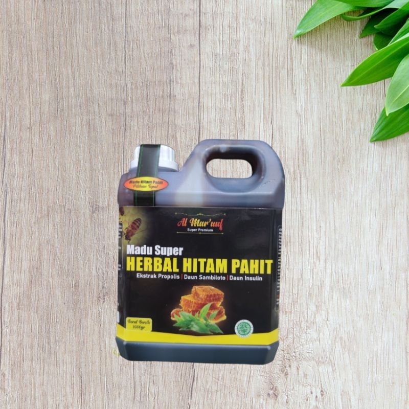 

Madu super herbal hitam pahit extra propolis 1 kg | madu hitam al Ma'aruf