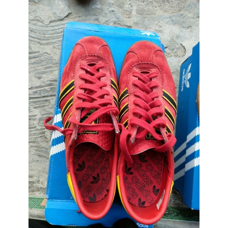 ADIDAS BERN MERAH MINUS KAYA POTO