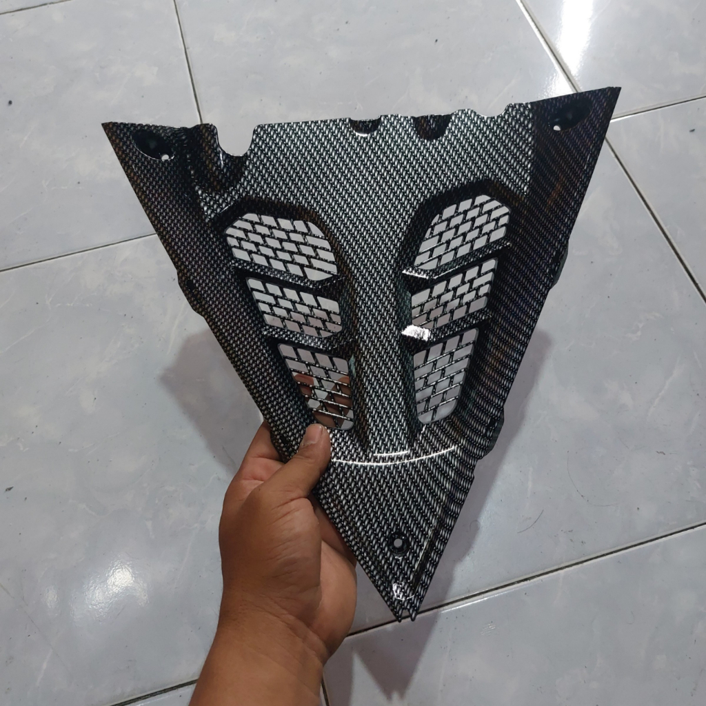 COVER TUTUP MESIN DEPAN COVER ENGINE SUZUKI GSX 150 KARBON
