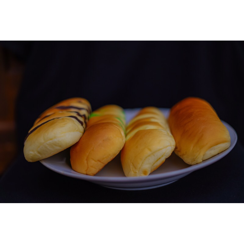 

Roti salala/salala bakery roti bakar lembut