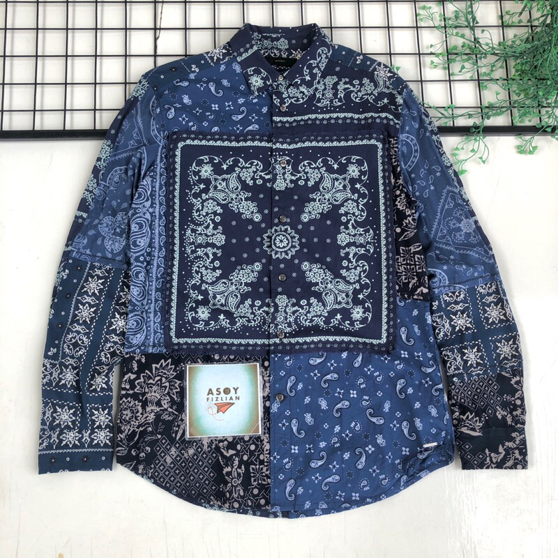 Kemeja Diesel Bandana