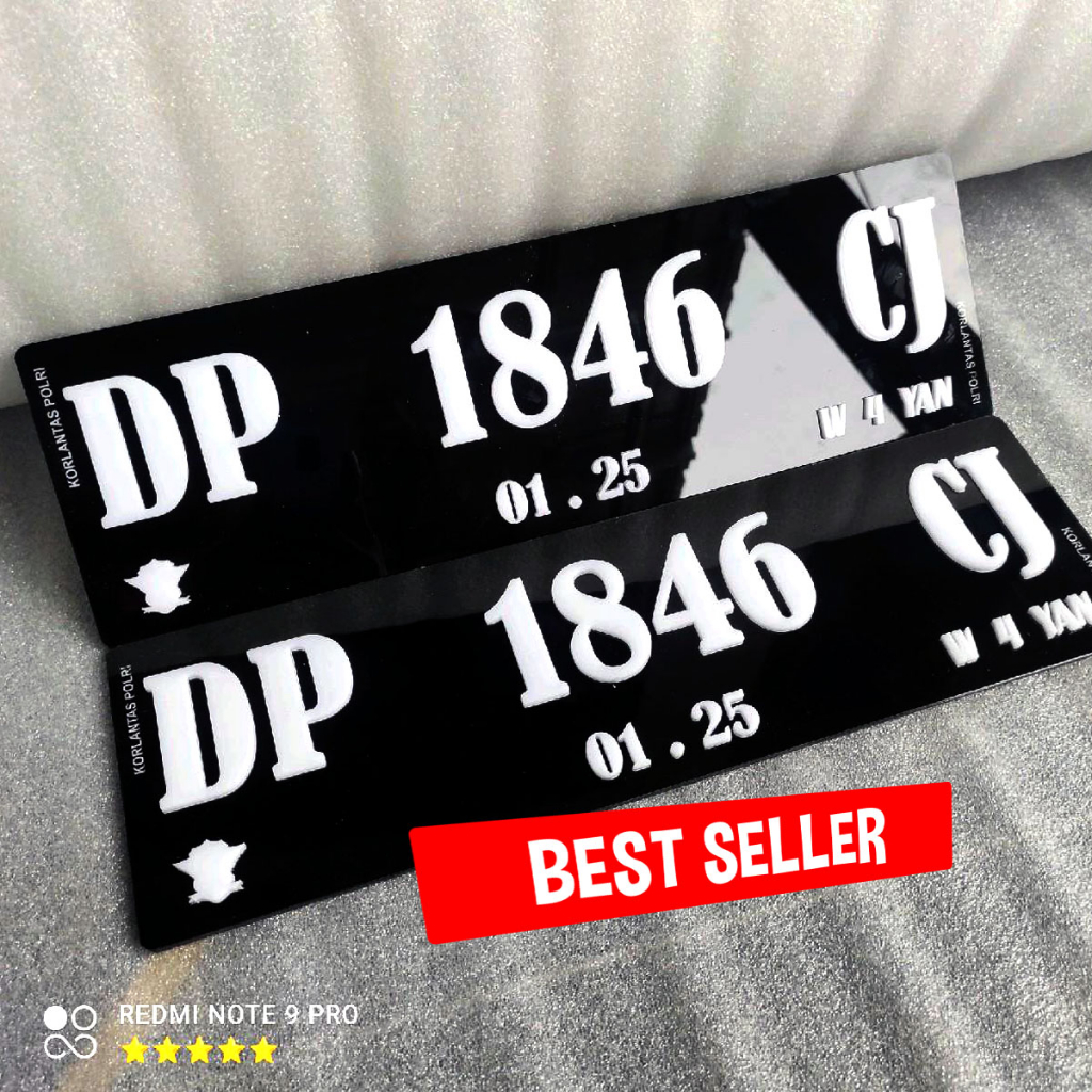 Plat Mobil Hitam Akrilik Timbul Putih Variasi