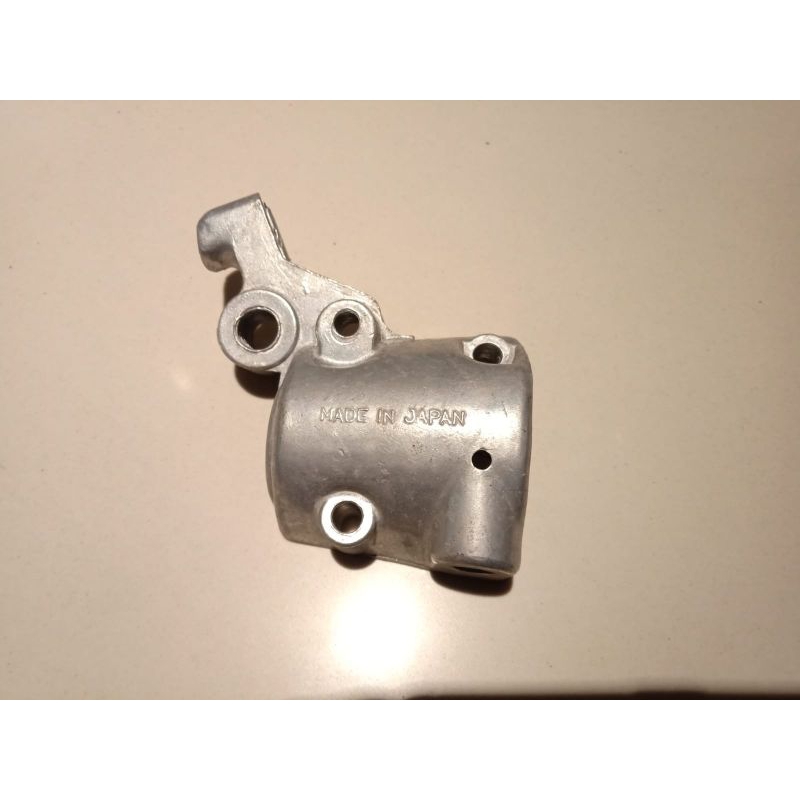 Holder kiri honda cb100 cb125 cb175 bagian bawah original nos japan