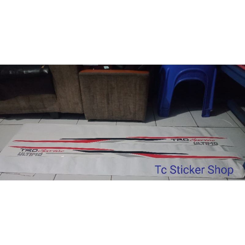 Sticker Mobil Toyota RUSH Ultimo 2016-2018