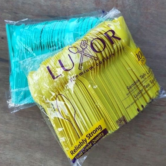 Sendok teh plastik warna isi 100 pcs / sendok plastik kecil