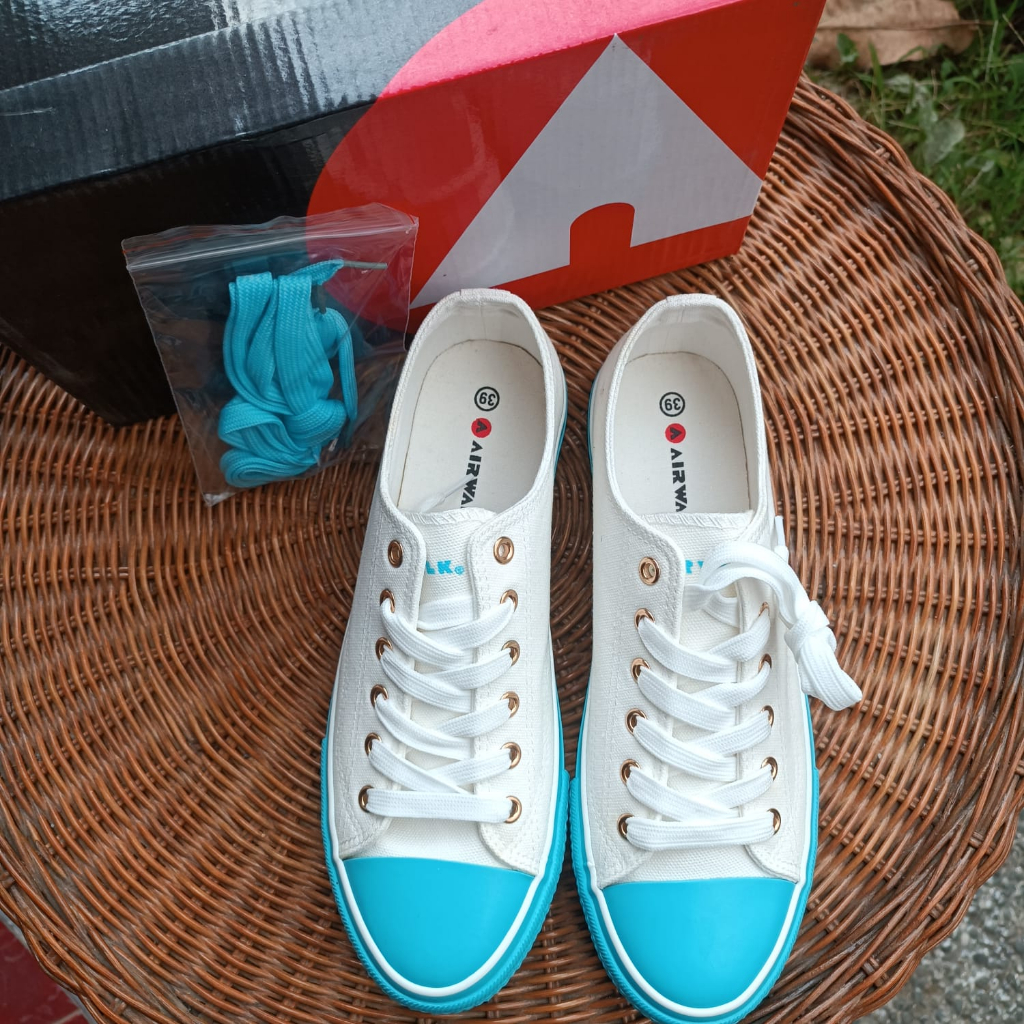 Sepatu ORIGINAL AIRWALK casual shoes putih biru