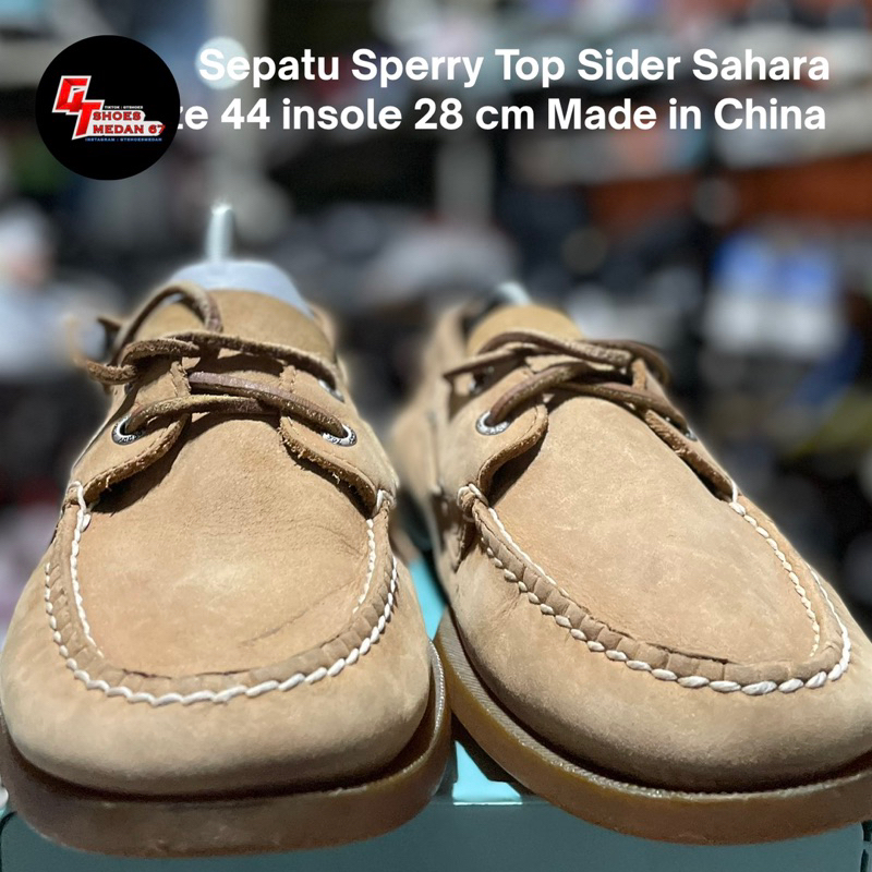 Sepatu Sperry Top Sider Sahara size 44 insole 28 cm made in China. Baca detail deskripsi agar tidak 